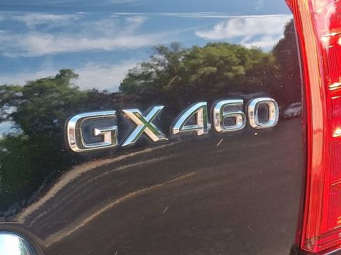 Used 2011 Lexus GX 460 w/ Comfort Plus Pkg AWD/4WD image 31