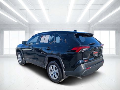 Used 2024 Toyota RAV4 LE image 5