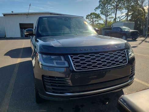 Used 2019 Land Rover Range Rover HSE image 2