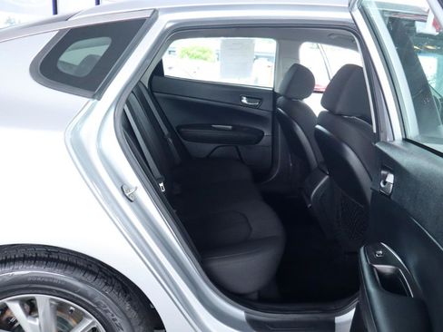 Used 2019 Kia Optima LX FWD image 31