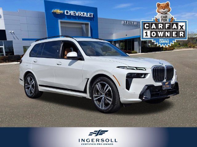 Used 2026 BMW X7 xDrive40i w/ M Sport Package AWD/4WD image 1