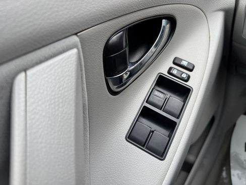 Used 2007 Toyota Camry Hybrid image 16