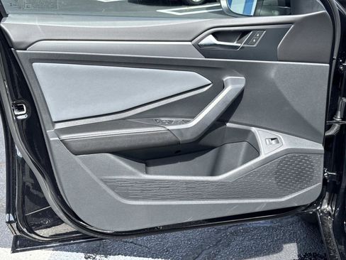 New 2026 Volkswagen Jetta SE image 17