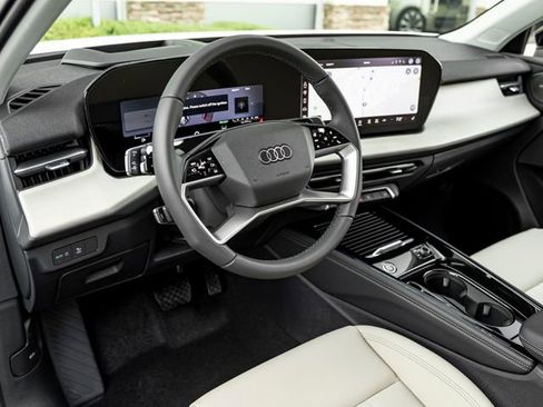 New 2026 Audi Q3 quattro 2.0T AWD/4WD image 18