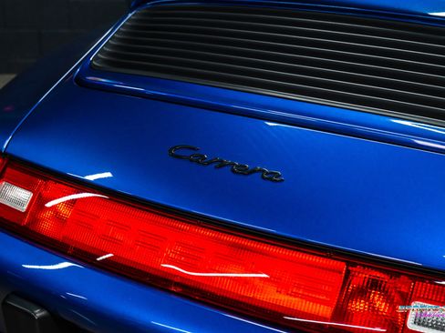 Used 1997 Porsche 911 Carrera image 19