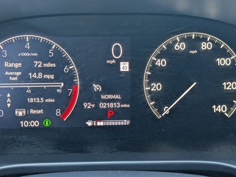 Used 2023 Honda HR-V LX image 29