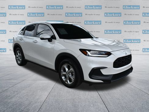 Used 2025 Honda HR-V LX image 3