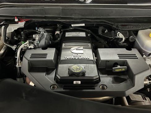 Used 2022 RAM 2500 Big Horn w/ Level C Equiment Group AWD/4WD image 26