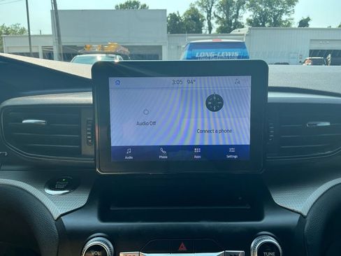 Used 2020 Ford Explorer XLT w/ Comfort Package RWD image 26