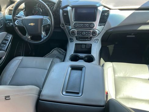 Used 2019 Chevrolet Tahoe LT image 32