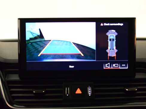 Certified 2023 Audi Q5 2.0T Premium w/ Convenience Package image 31