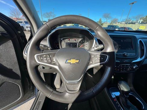 Used 2022 Chevrolet Equinox LT image 40