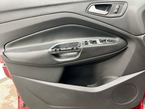 Used 2014 Ford Escape SE w/ Equipment Group 201A image 20