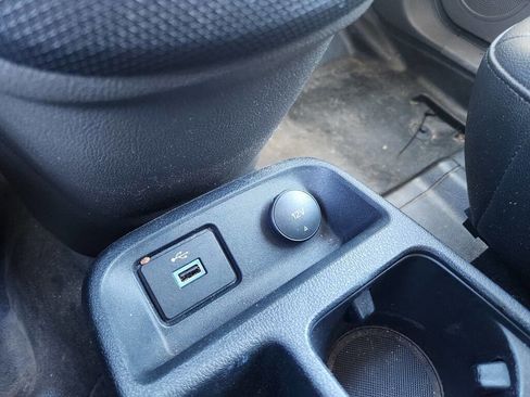 Used 2020 Ford Transit Connect XL FWD image 14