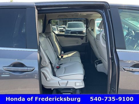 Certified 2026 Honda Odyssey Touring image 17