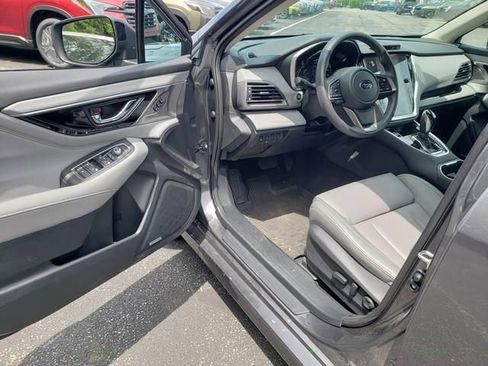 Used 2025 Subaru Legacy Limited image 9