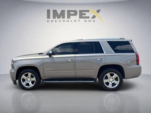 Used 2018 Chevrolet Tahoe Premier AWD/4WD image 2