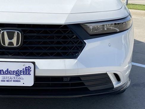 New 2026 Honda Accord EX-L image 8