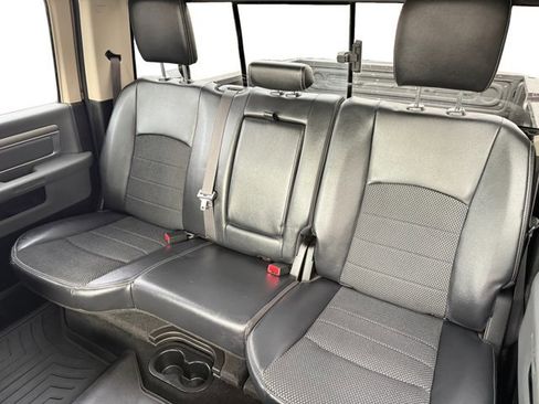 Used 2019 RAM 1500 Classic Warlock image 11