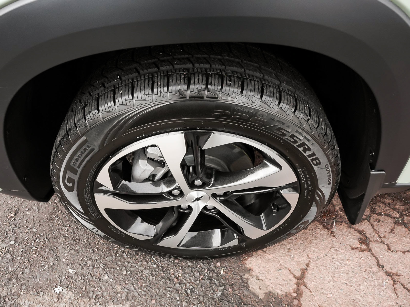 Used 2024 Chevrolet Trax RS w/ Driver Confidence Package FWD image 10