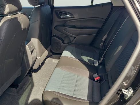 New 2026 Chevrolet Trax LT w/ Driver Confidence Package FWD image 8