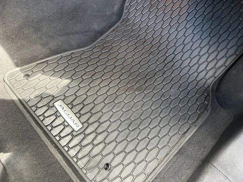 Used 2020 Jaguar F-PACE R-Sport image 56