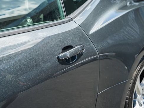 Used 2018 Chevrolet Camaro SS RWD image 17