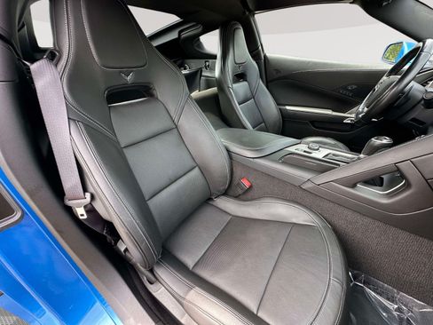 Used 2016 Chevrolet Corvette Stingray Coupe w/ 2LT Preferred Equipment Group RWD image 29