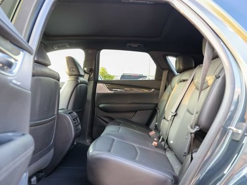 Used 2020 Cadillac XT5 Sportv AWD/4WD image 32