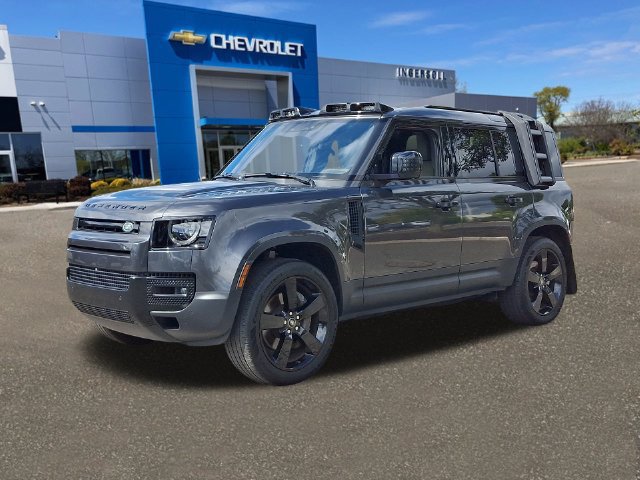 Used 2022 Land Rover Defender 110 S AWD/4WD image 31