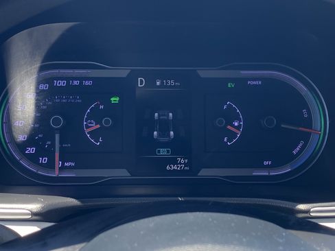 Used 2023 Hyundai Tucson Blue AWD/4WD image 29