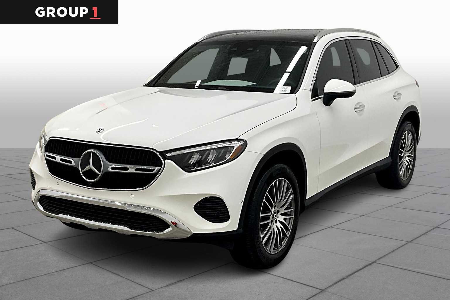 Used 2026 Mercedes-Benz GLC 300 image 1