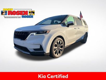 Certified 2023 Kia Carnival EX