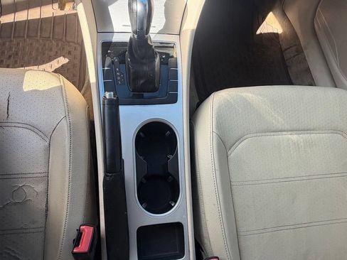 Used 2013 Volkswagen Passat 2.5 SE FWD image 21