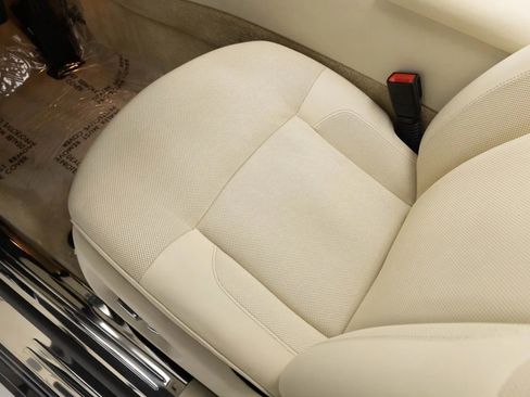 Used 2010 Rolls-Royce Ghost RWD image 30