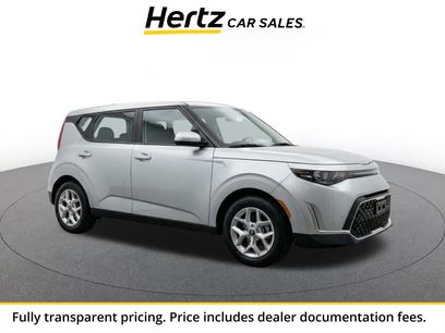 Used 2025 Kia Soul LX w/ LX Technology Package