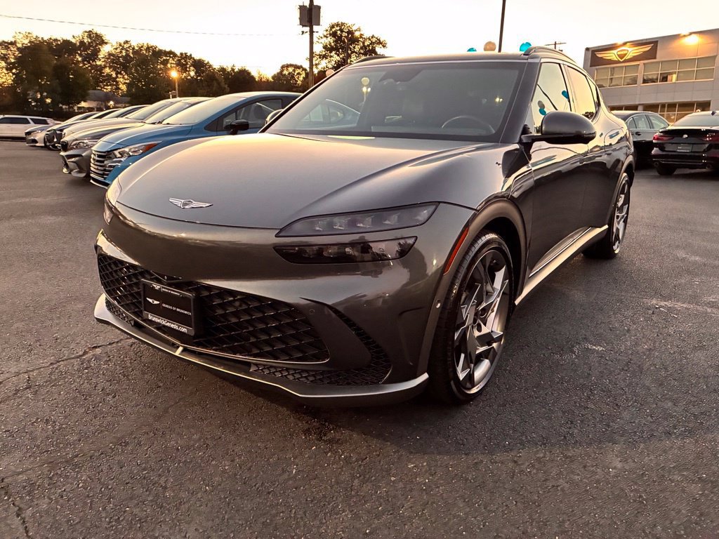 Used 2023 Genesis GV60 Performance AWD/4WD image 3