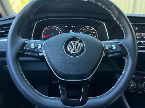 Used 2021 Volkswagen Jetta SE image 20