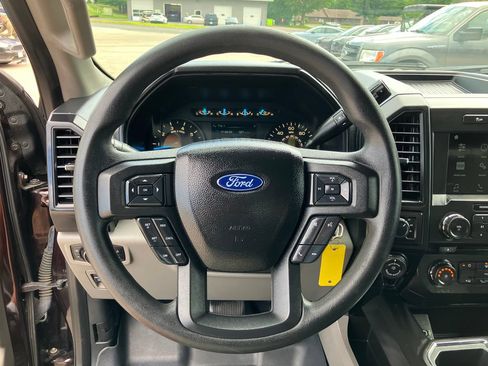 Used 2018 Ford F150 XL w/ Equipment Group 101A Mid AWD/4WD image 10