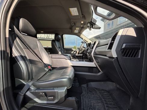 Used 2019 Ford F350 Lariat w/ Lariat Ultimate Package AWD/4WD image 18