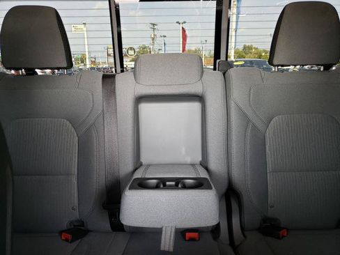 Used 2019 RAM 1500 Big Horn AWD/4WD image 14