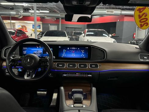 Used 2024 Mercedes-Benz GLS 63 AMG GLS 63 4MATIC Sport Utility 4D image 34