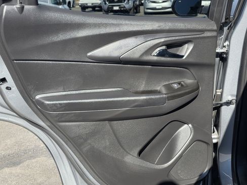 Used 2024 Chevrolet TrailBlazer LT w/ Convenience Package image 18