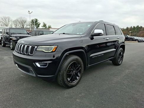 Certified 2019 Jeep Grand Cherokee Limited w/ Luxury Group II image 3