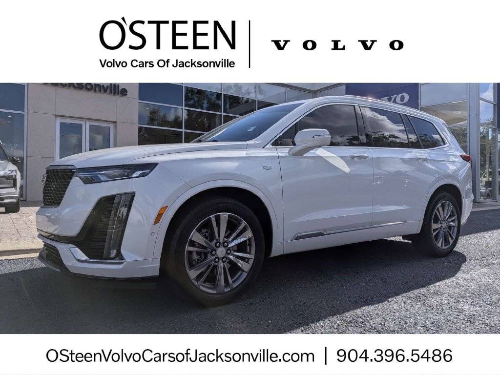 Used 2022 Cadillac XT6 Premium Luxury w/ Technology Package FWD image 1