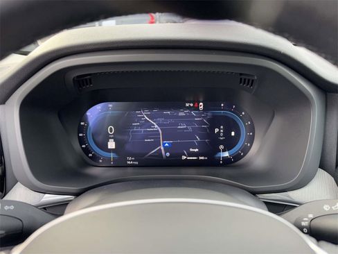 Certified 2025 Volvo XC60 B5 Plus image 23