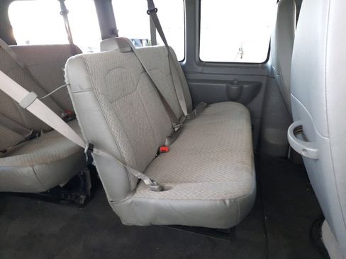 Used 2014 Chevrolet Express 2500 LS image 15