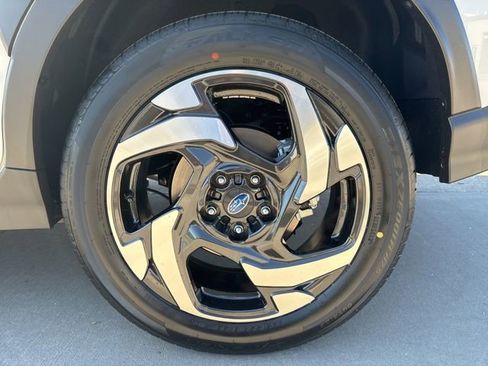 New 2026 Subaru Crosstrek 2.5i Limited AWD/4WD image 9