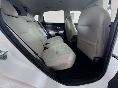 Certified 2026 Honda HR-V LX image 24