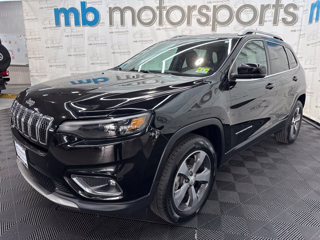 Used 2019 Jeep Cherokee Limited AWD/4WD image 1
